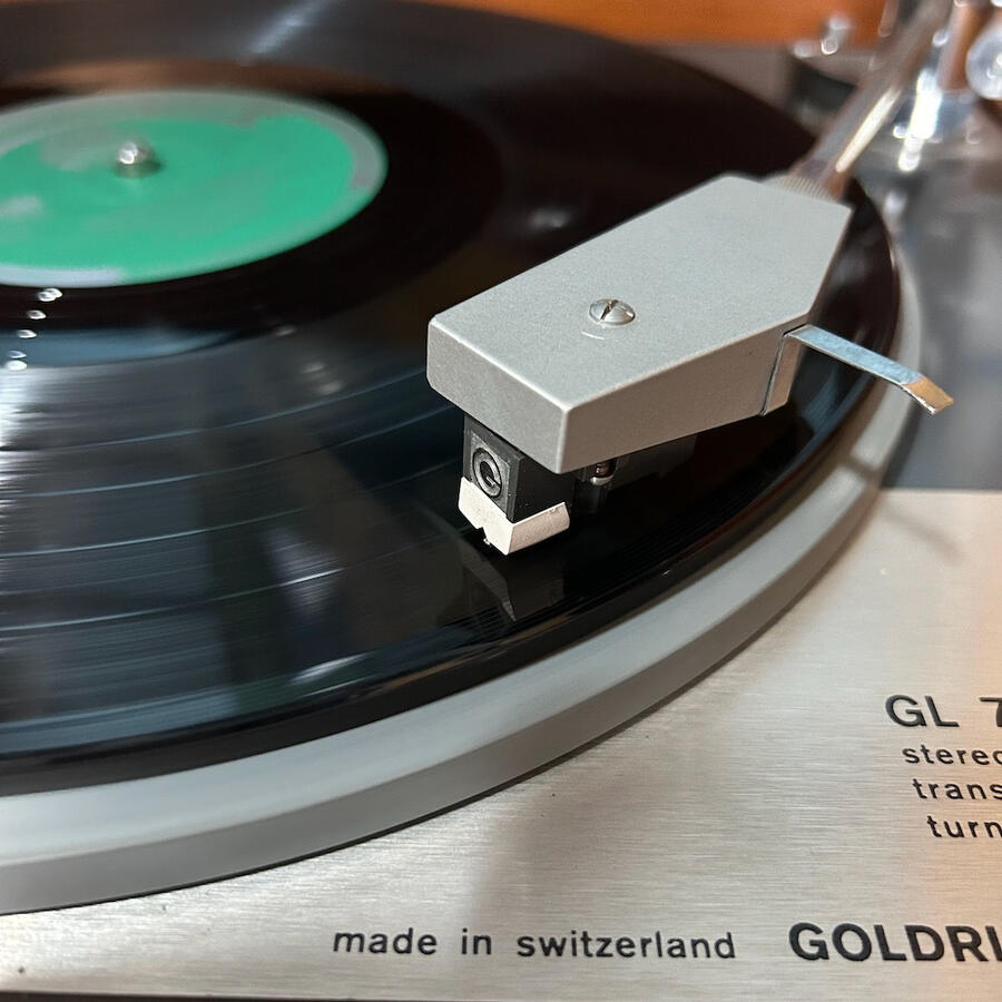 Vinyl Vinyl